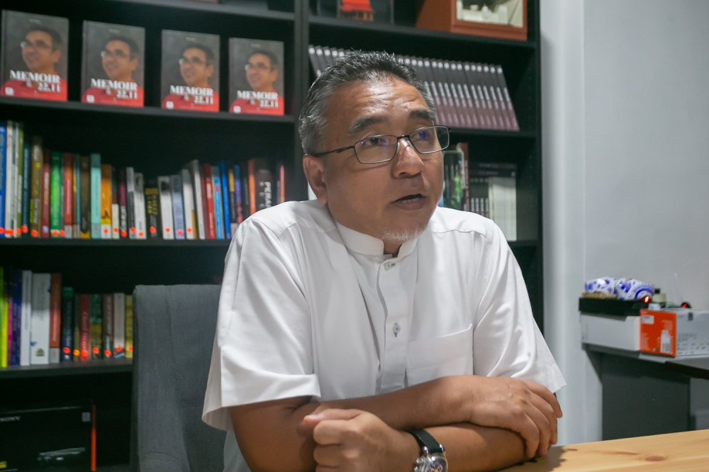 Deputy Defence Minister Adly Zahari said the Malaysian Armed Forces (MAF) will look after the fate of its veterans currently affected by floods in several states. — Picture by Raymond Manuel