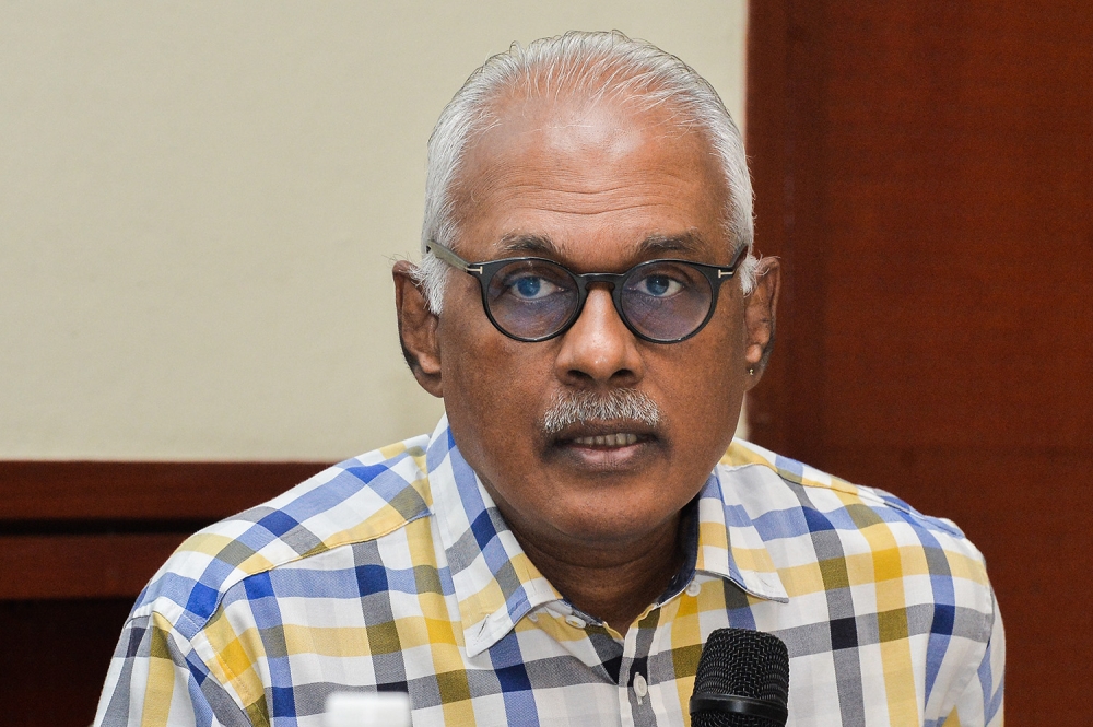 Charles Santiago speaks during a press conference in Kuala Lumpur March 15, 2023. — Picture by Miera Zulyana