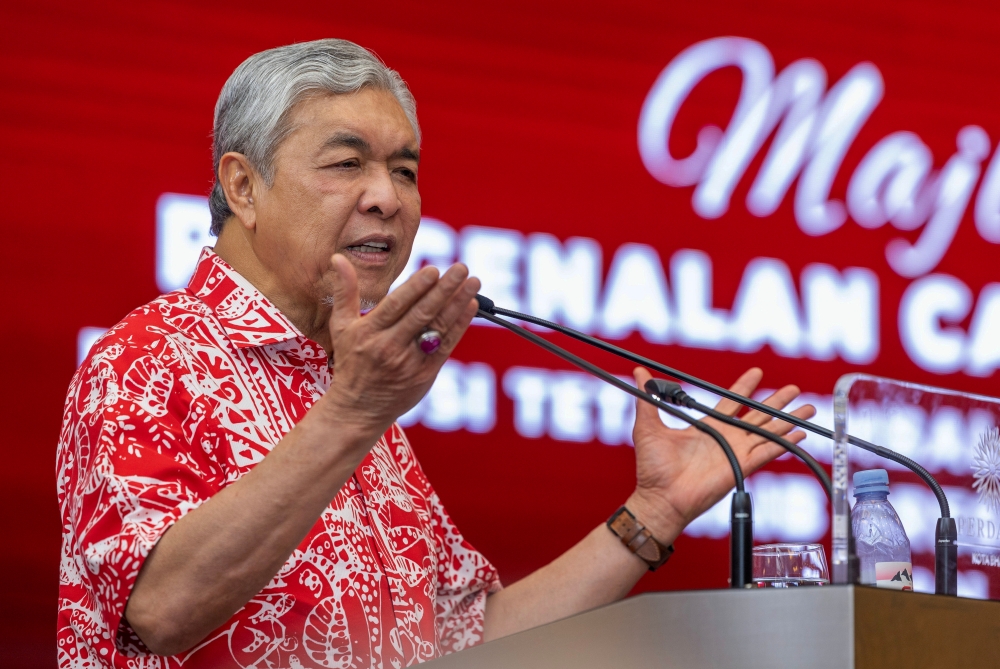 Umno president Datuk Seri Ahmad Zahid Hamidi delivers his speech at a state-level event to introduce candidates contesting senior leadership positions in the party polls for the 2023-2026 term, in Kota Baru March 15, 2023. — Bernama pic
