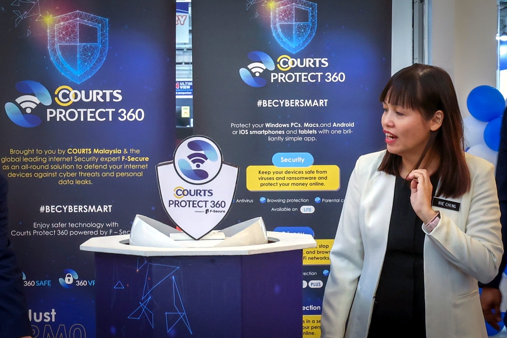 Deputy Communications and Digital Minister Teo Nie Ching attends the launch of the #BeCyberSmart campaign and Protect 360 app by Courts Malaysia and F-Secure Corp in Sepang March 17, 2023. — Bernama pic
