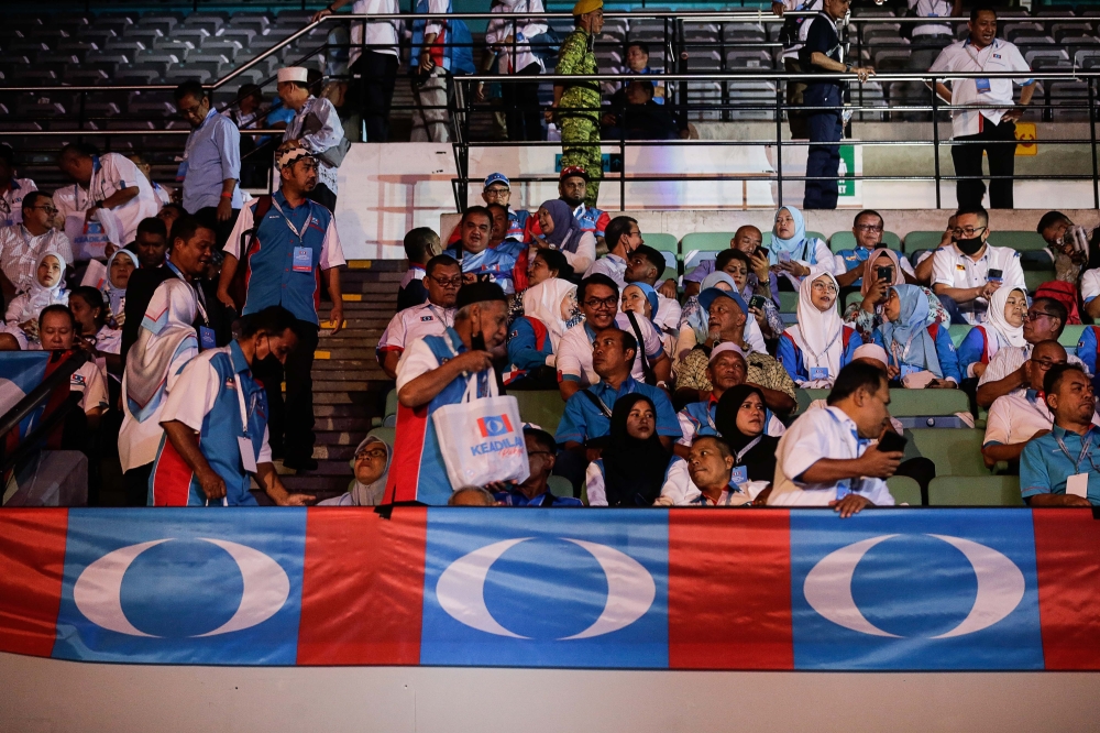 PKR party members are seen during the Special PKR Congress at Malawati Stadium March 18, 2023. — Picture by Sayuti Zainudin