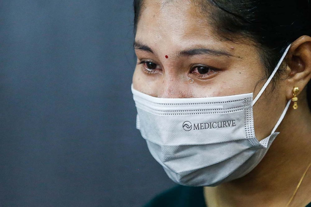 The High Court heard that the Perlis state religious authorities exercised their power lawfully when it allowed Hindu mum Loh Siew Hong's three children's unilateral conversion to Islam without her consent. ― Picture by Sayuti Zainudin