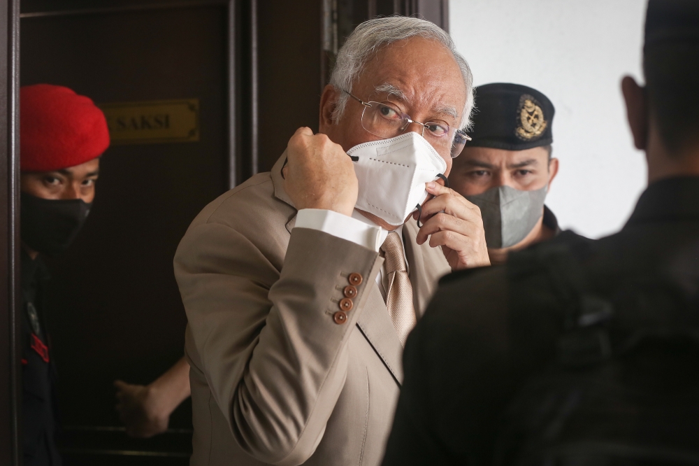 Former Prime Minister Datuk Seri Najib Razak is pictured at the Kuala Lumpur High Court Complex February 9, 2023. — Picture by Yusof Mat Isa