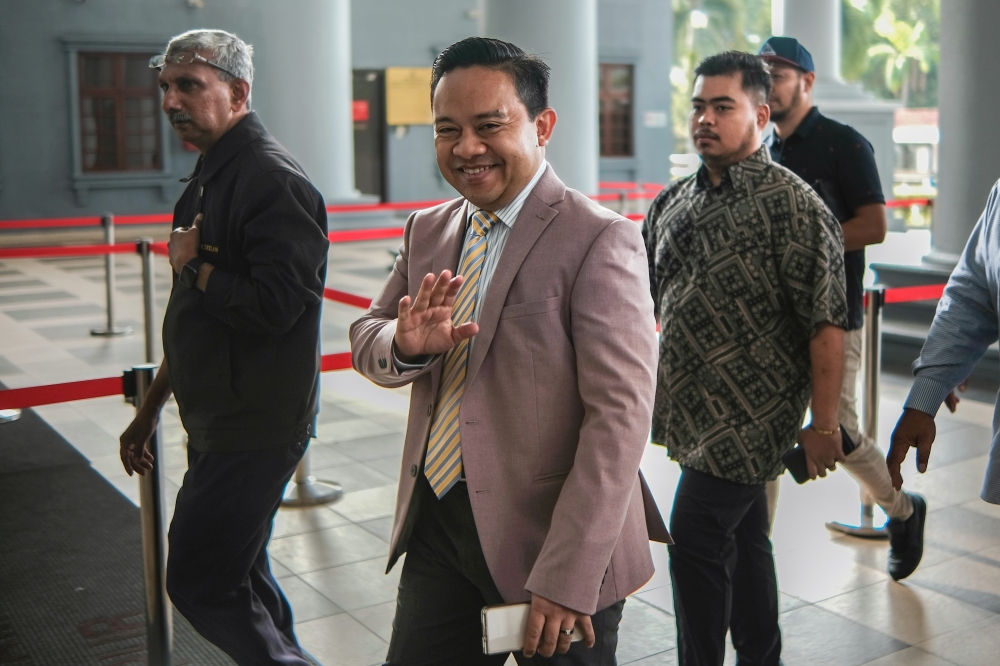 Wan Saiful to file representation on graft charges | Malay Mail