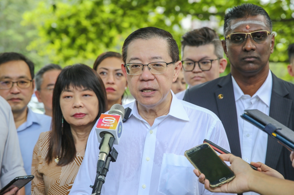 Bagan MP Lim Guan Eng today filed a defamation lawsuit against Tan Sri Muhyiddin Yassin for accusing him of cancelling tax exemptions for Yayasan Albukhary when the former was finance minister. — Picture by Yusof Mat Isa