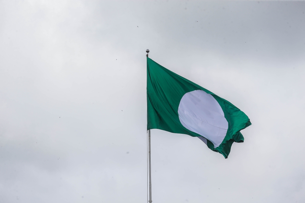 According to an expert, PAS’s growing popularity is not due to just sermons in mosques but also their access to privately funded Islamic religious schools and student bodies at universities. — Picture by Sayuti Zainudin