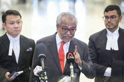 'Not the end' for SRC case, Shafee says, as minority judgment opens new avenues for action - Vimarsana News
