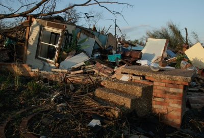 Tornado pummels central Arkansas, killing at least two, injuring dozens - Vimarsana News