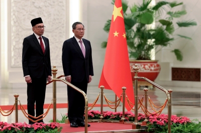 Unity govt to prioritise building stronger ties with China, says PM Anwar - Vimarsana News