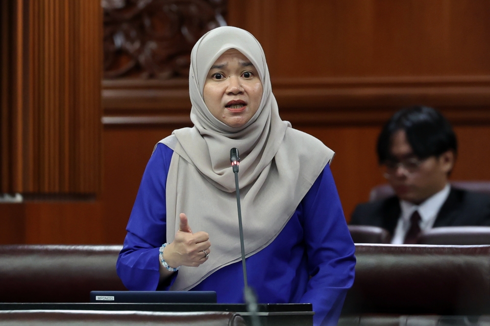 Education Minister Fadhlina Sidek speaks during the question and answer session in Parliament April 3, 2023. — Bernama pic