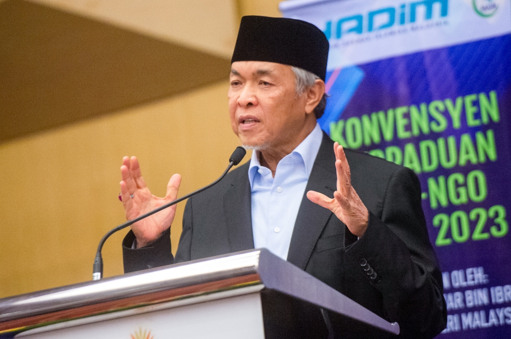 DPM Zahid: More unsubsidised fuel stations to be set up in Malaysia’s ...