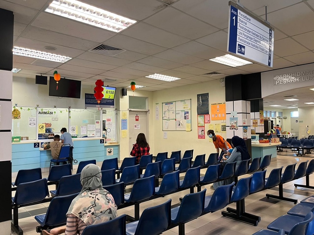 It was business as usual yesterday at Sibu Jaya community clinic, amid concerns of a nationwide strike by contract doctors.  —  Borneo Post Online pic