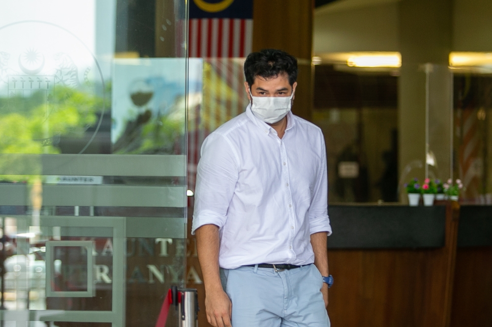 Crackhouse Comedy Club co-owner Rizal Van Geyzel leaves Kuala Lumpur High Court July 22, 2022. — Picture by Devan Manuel