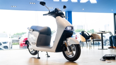Flux now offers motorcycle subscriptions, including electric Blueshark R1 from RM358 monthly