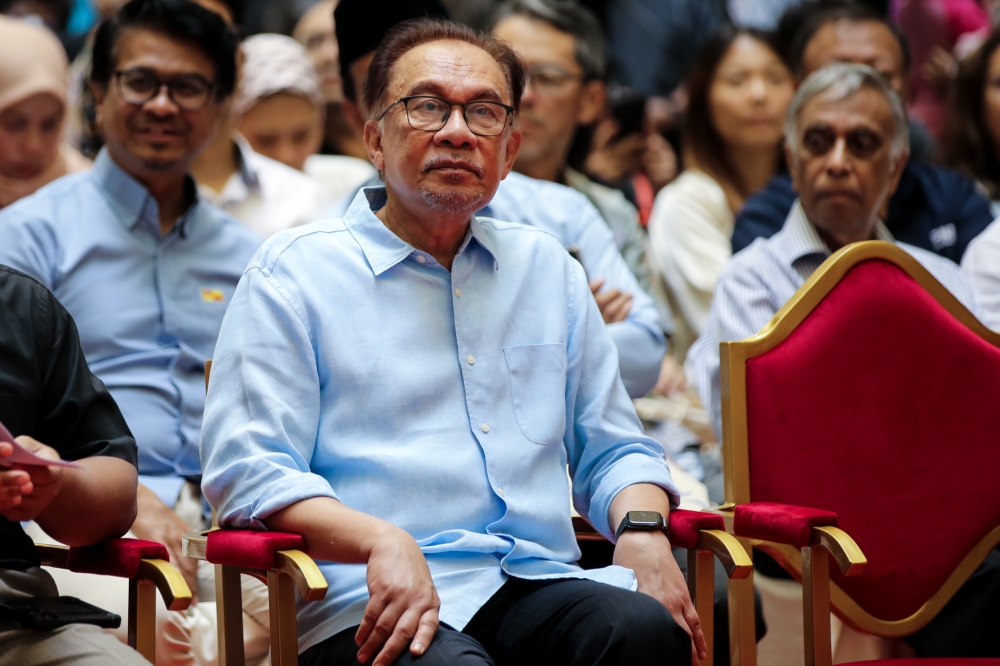 Prime Minister Datuk Seri Anwar Ibrahim at the launch of the ‘Kita Untuk Kita’ programme by Think City, in Shah Alam April 8, 2023. — Picture by