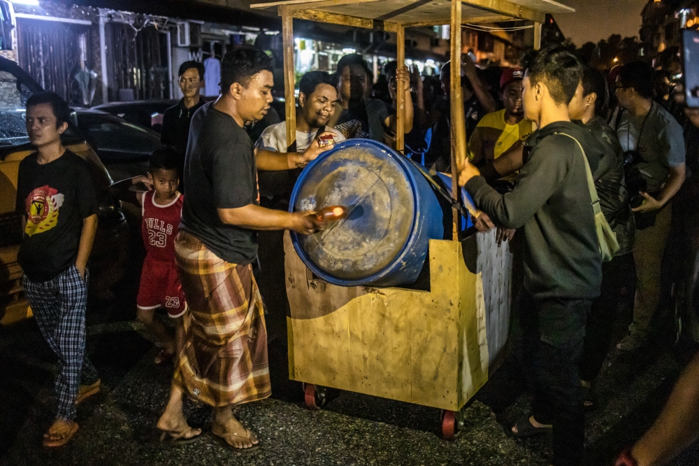 The procession is much merrier during the weekends, usually joined by young children.