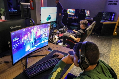Young Libyans finally able to answer call of e-gaming