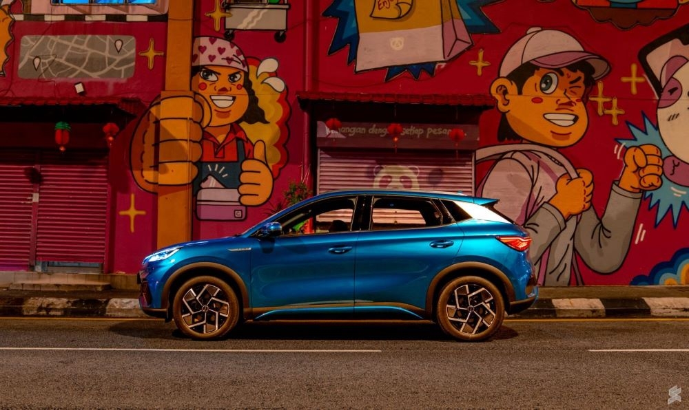 Priced from RM149,800 for the standard range model and RM167,800 for the extended range version, the Atto 3 is one of the most affordable EV options in Malaysia right now. — SoyaCincau pic