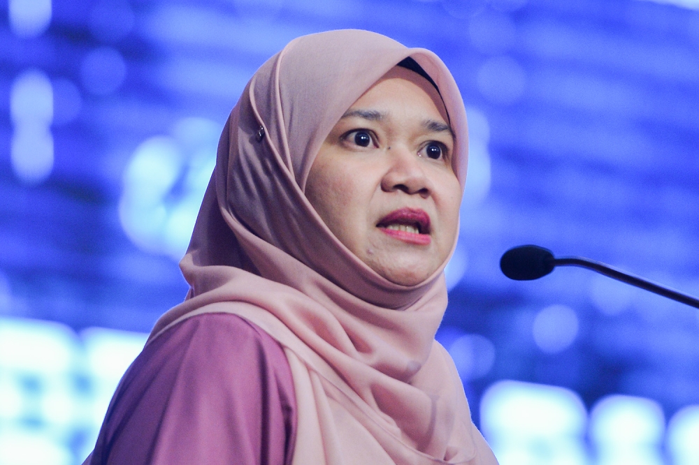 The special announcement was made by Education Minister Fadhlina Sidek, in anticipation of the possibility that Aidilfitri may fall on April 21. — Picture by Miera Zulyana