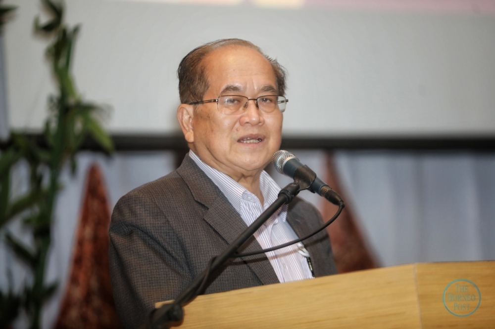 The Sarawak Disaster Management Committee (SDMC) chairman Datuk Amar Douglas Uggah Embas last night said that he will call for the committee’s meeting soon in view of the current hot and dry weather that has brought in hazy conditions in the state. ― Picture by Chimon Upon via Borneo Post