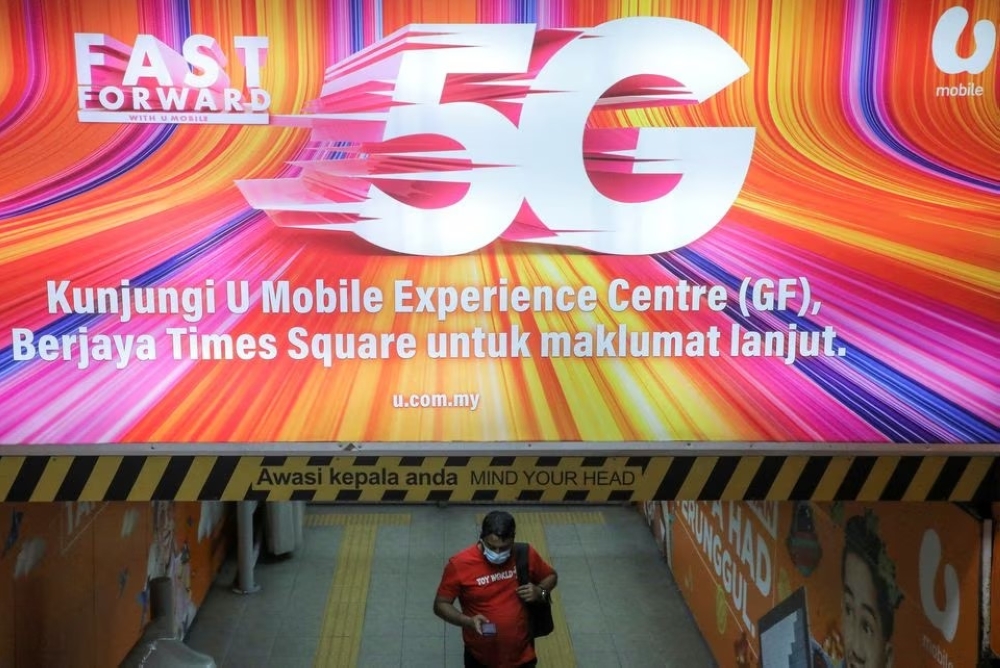 An advertisement of 5G network by U Mobile on display in Kuala Lumpur, September 26, 2022. — Reuters
