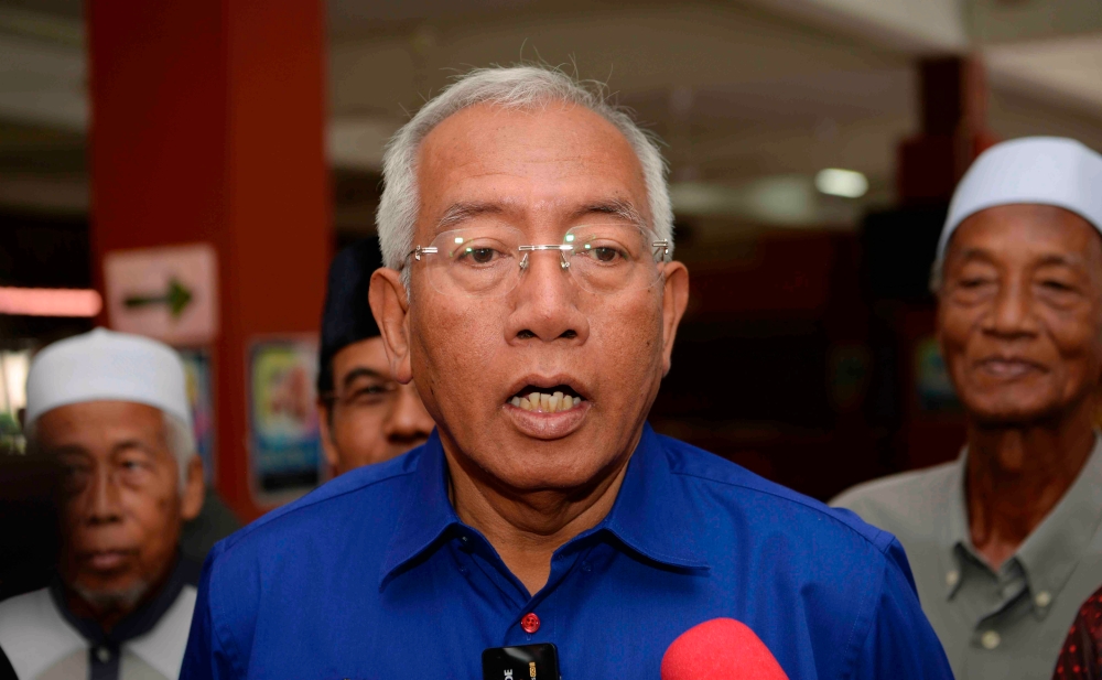 State Umno Liaison Committee chairman Datuk Seri Mahdzir Khalid said discussions would start soon. — Bernama pic
