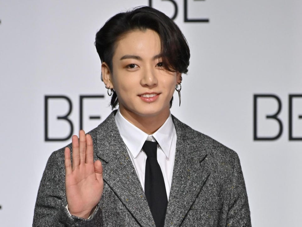 Jungkook of BTS has given RM3 million to help underprivileged children suffering from illnesses. — AFP pic