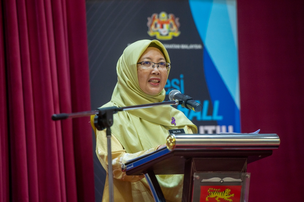 Health Minister Dr Zaliha Mustafa said of the 12 Arcturus variant cases, six were detected in Sarawak, four in Selangor and two in Kuala Lumpur. — Picture by Shafwan Zaidon