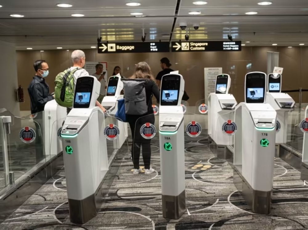 Automated lanes at the arrival immigration hall of Changi Airport Terminal 1. — Picture courtesy of Immigration and Checkpoints Authority via TODAY