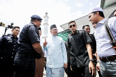 PM Anwar tells Suaram reforms will happen during next parliamentary session in May - Vimarsana News