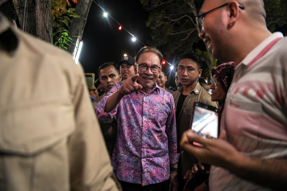 Prime Minister Datuk Seri Anwar Ibrahim attends the Madani Kedah 2023 gathering in Alor Setar April 28, 2023. — Bernama pic