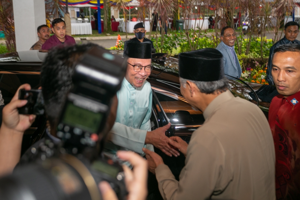 Prime Minister Datuk Seri Anwar Ibrahim arrives at the deputy prime minister’s Aidilfitri open house at Sri Satria, Putrajaya April 30, 2023. — Picture By Raymond Manuel