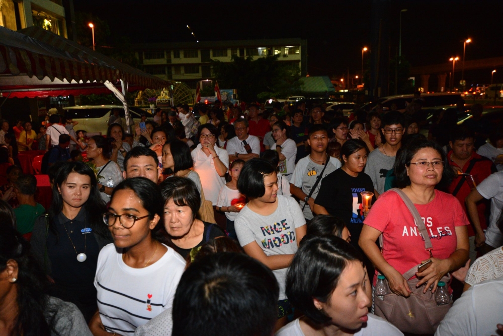 The crowds during a pre-pandemic Wesak float procession. — Picture courtesy of Ti-Ratana Buddhist Society