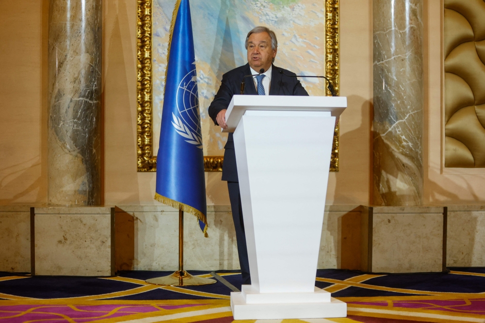 Speaking ahead of World Press Freedom day today, Antonio Guterres issued a rallying cry for journalists and media worldwide. ― AFP pic