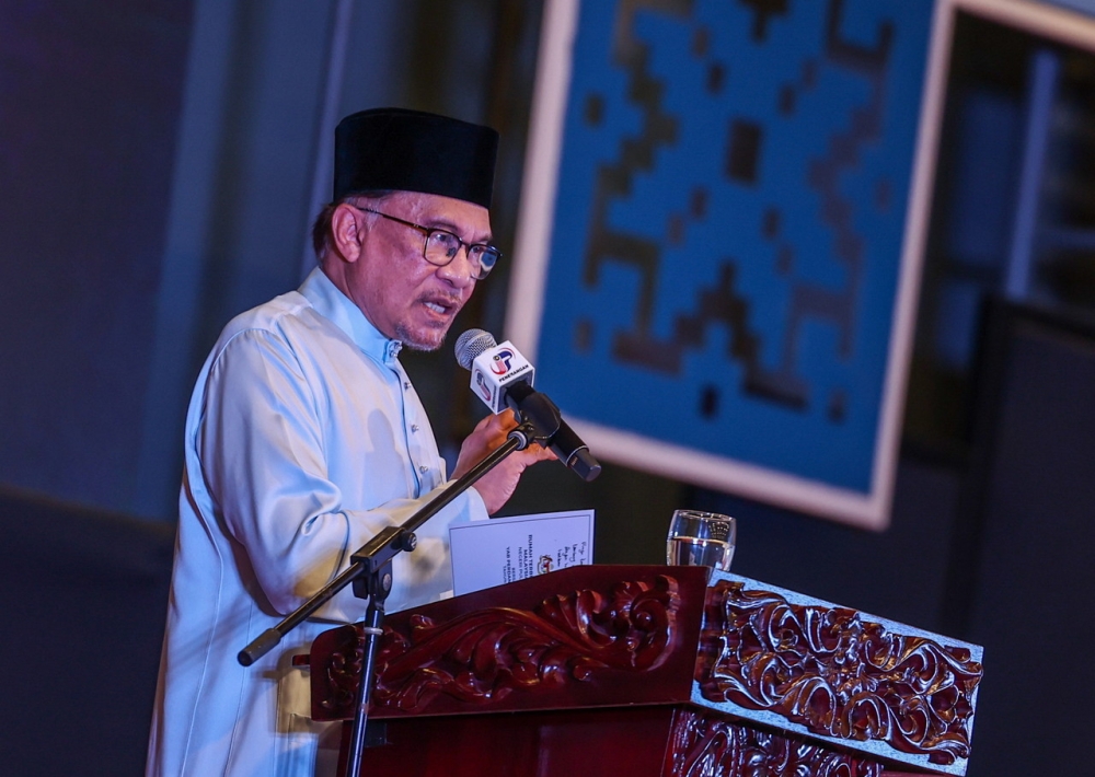 Prime Ministser Datuk Seri Anwar Ibrahim at the Malaysia Madani Open House held at Universiti Teknologi Mara’s (UiTM) Permatang Pauh campus in Bukit Mertajam. — Bernama pic