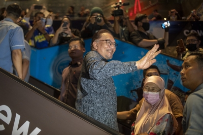 Prime minister moved by biopic 'Anwar: The Untold Story' - Vimarsana News