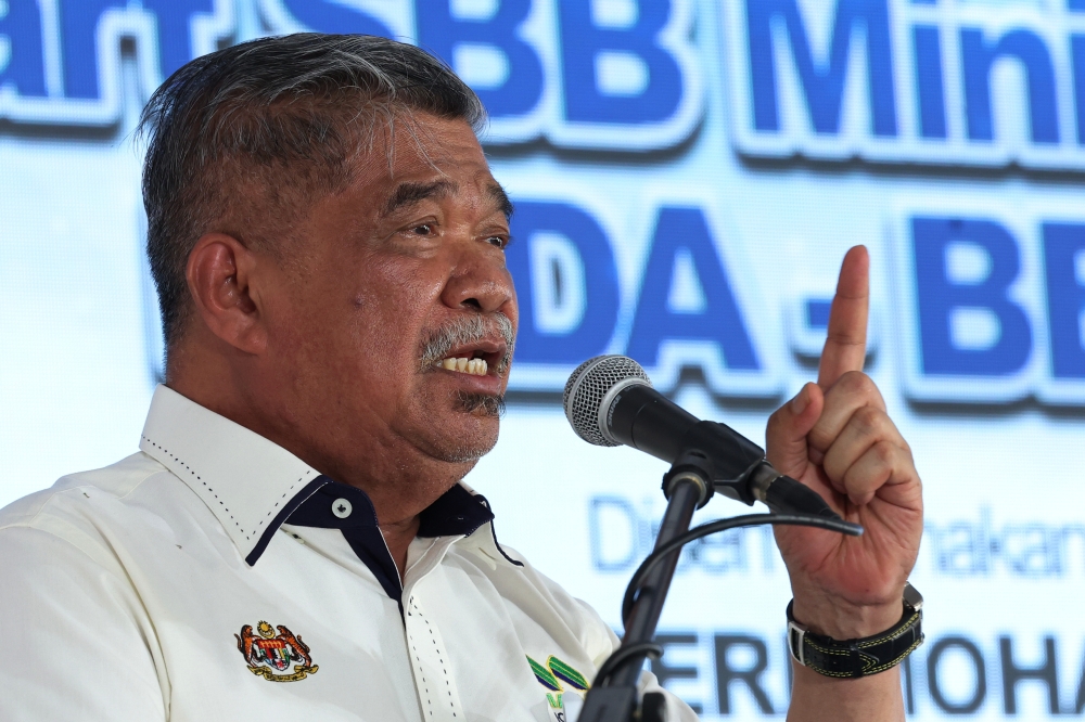 Agriculture and Food Security Minister Datuk Seri Mohamad Sabu in a statement today said the appointments were based on the individuals’ extensive experience in various fields including policy making, management, administration and services. — Bernama pic