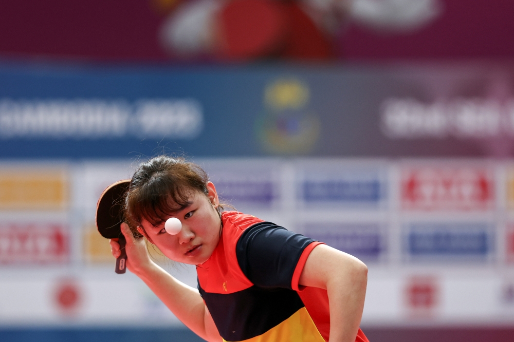National athlete Alice Chang Li Sian is seen in action during the women’s team table tennis finals at the 2023 SEA Games at the Morodok Table Tennis Hall Phnom Penh May 11, 2023. — Bernama pic
