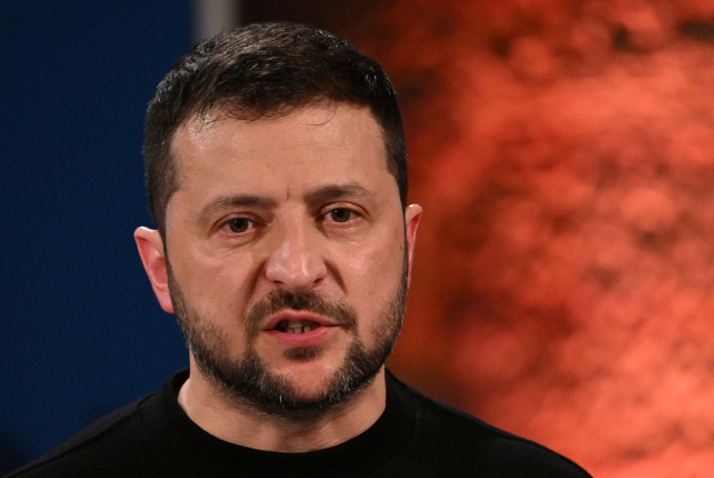 Zelenskiy seeks positive decision on Ukraine Nato bid at July summit