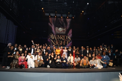 BOH Cameronian Arts Awards back after three years, gives lifetime achievement award to 'Dondang Sayang' veteran - Vimarsana News