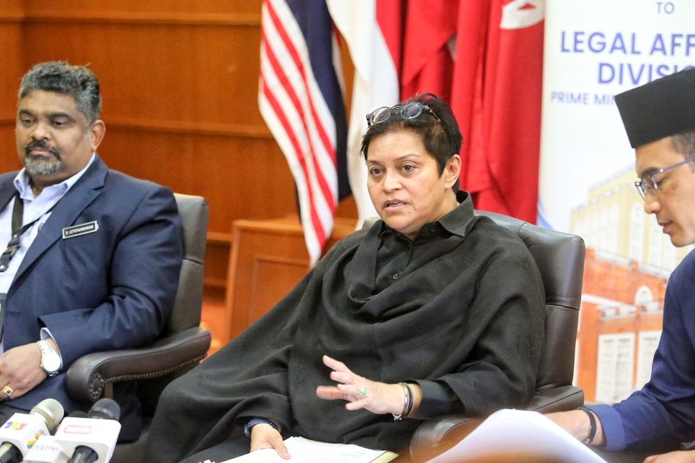 Minister in the Prime Minister's Department Datuk Seri Azalina Othman holding a press conference in Putrajaya, May 8 , 2023. — Picture by Choo Choy May
