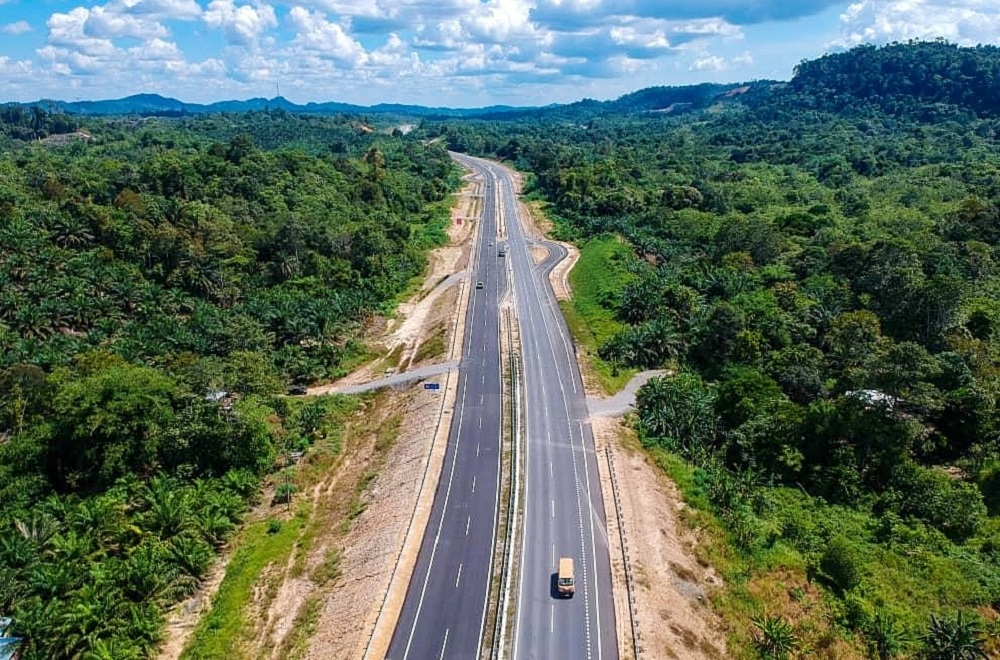 Planning and design process of the Pan Borneo Highway project have taken into account all aspects to prevent such disasters from happening. — Borneo Post Online pic