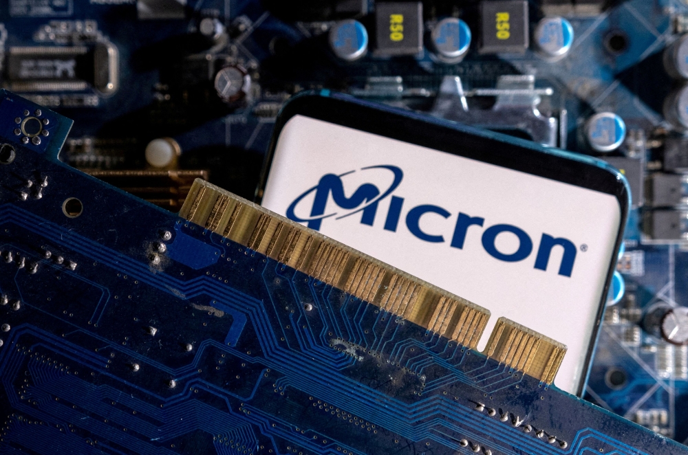 Micron said today it will invest US$3.6 billion (RM16.3 billion) to produce next-generation semiconductors in Japan, after Prime Minister Fumio Kishida held talks with some of the world’s biggest chipmakers. — Reuters pic