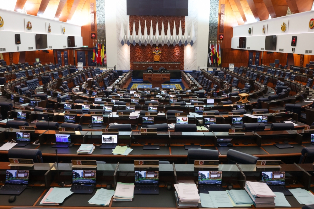 This Dewan Rakyat sitting will last for 11 days, from May 22 to 25 and from June 6 to 15. ― Bernama pic