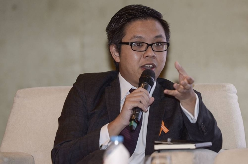 Lawyer New Sin Yew said it was possible for a watch to be considered as a ‘publication,’ due to the very wide definition of the term under the PPPA’s Section 2. — File picture by Miera Zulyana