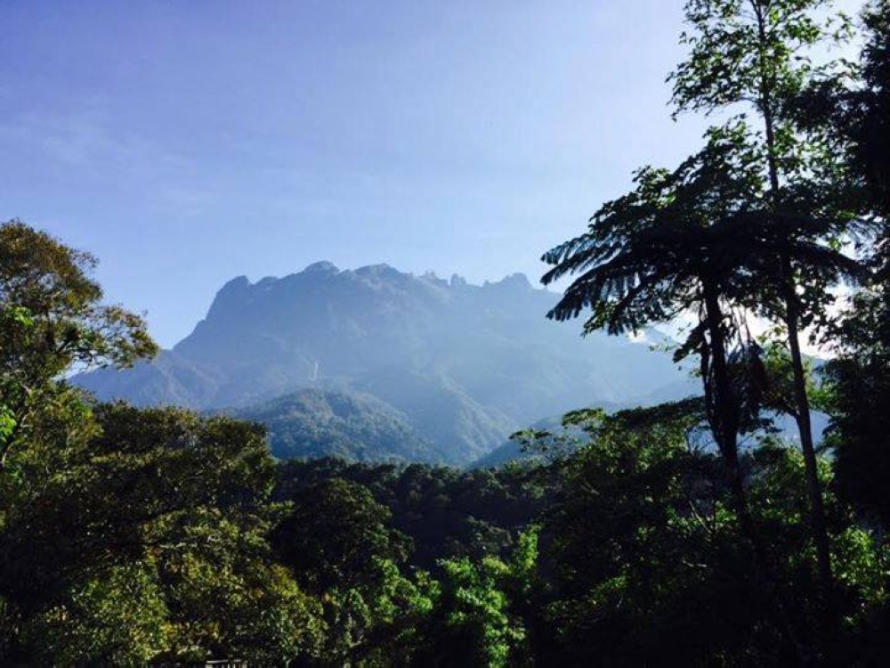 With the declaration of Kinabalu National Geopark as a Unesco Global Geopark, there are now 195 geoparks in the world located in 48 countries. —Picture via Facebook