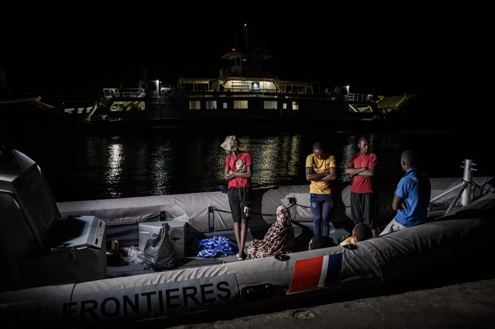 La France sauve 63 migrants de la Manche
