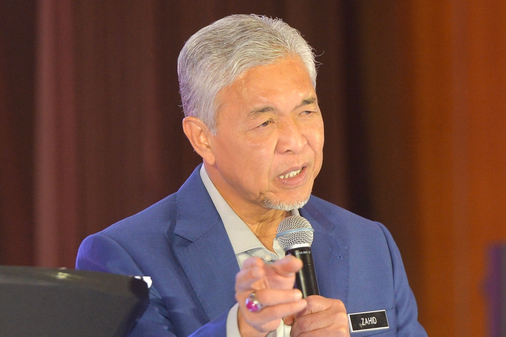 Deputy Prime Minister Datuk Seri Ahmad Zahid Hamidi a townhall session at the Ministry of Rural and Regional Development in Putrajaya May 31, 2023. — Picture by Shafwan Zaidon