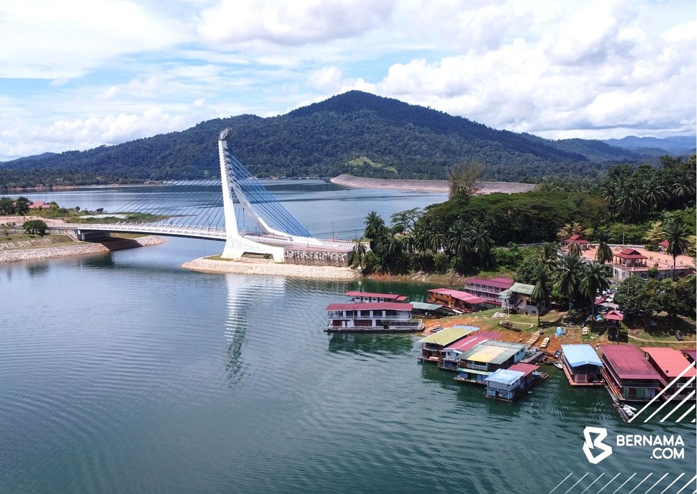 Tasik Kenyir has been declared a National Geopark and will be known as the Kenyir Geopark. — Picture via Twitter/Bernama