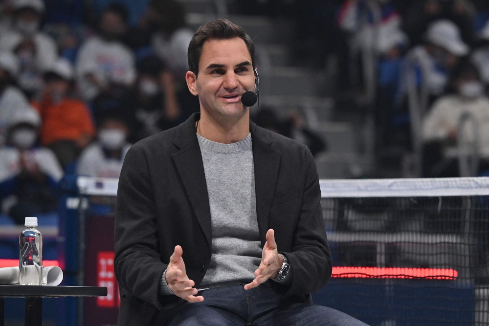 After a career spent navigating the toughest opponents on the court, 20-times major winner Roger Federer will now help commuters navigate the open road, as the newest voice of driving app Waze. — AFP pic